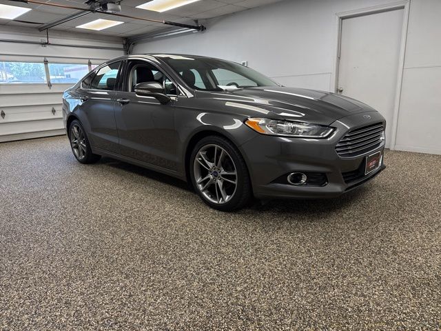 2016 Ford Fusion Titanium - Image 3