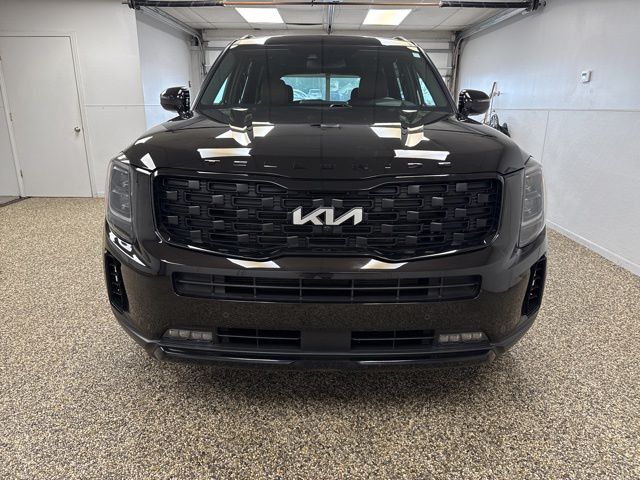 2022 Kia Telluride SX - Image 2