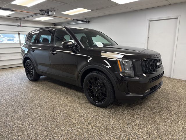2022 Kia Telluride SX - Image 3