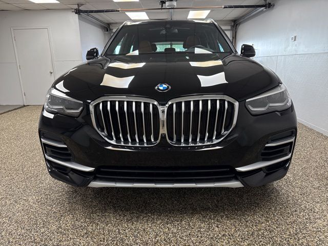 2023 BMW X5 xDrive40i - Image 2