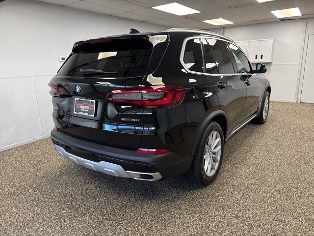 2023 BMW X5 xDrive40i - Image 4