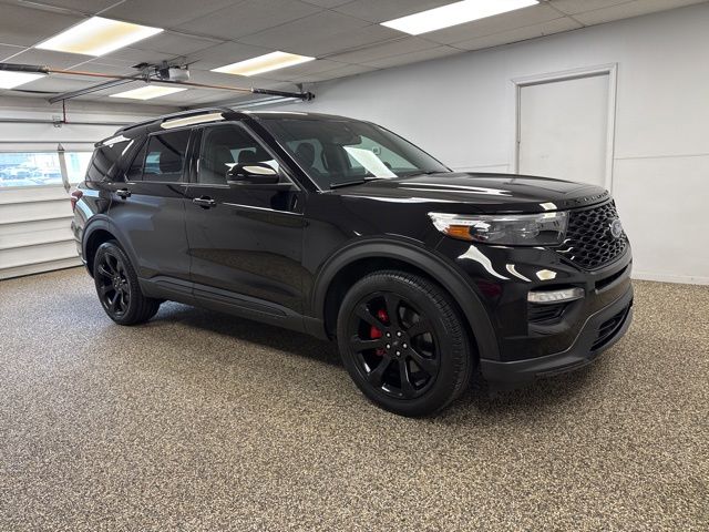Photo 3 of 2023 Ford Explorer ST