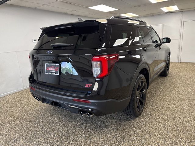 Photo 4 of 2023 Ford Explorer ST