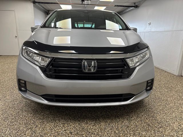 Photo 2 of 2024 Honda Odyssey EX-L