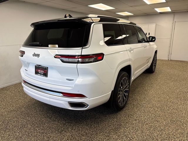 2023 Jeep Grand Cherokee L Summit Reserve - Image 4