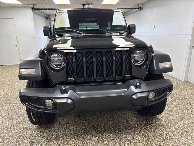 Photo 2 of 2022 Jeep Wrangler Unlimited Willys