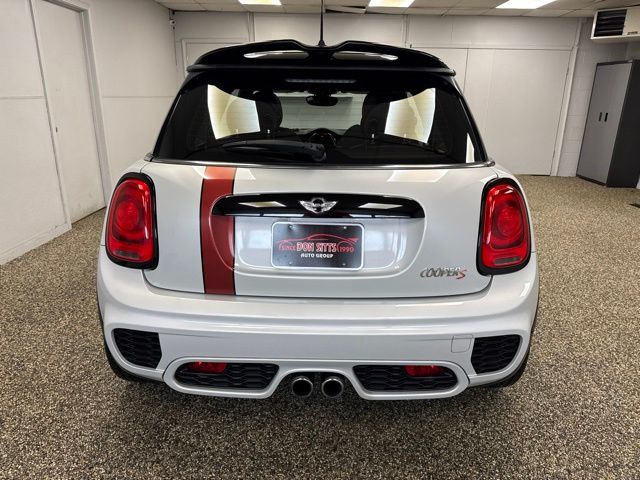 2017 MINI Hardtop 2 Door Cooper S - Image 5