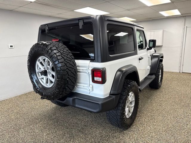 Photo 4 of 2023 Jeep Wrangler Sport S