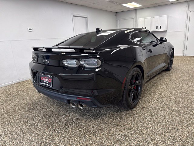 Photo 4 of 2021 Chevrolet Camaro SS