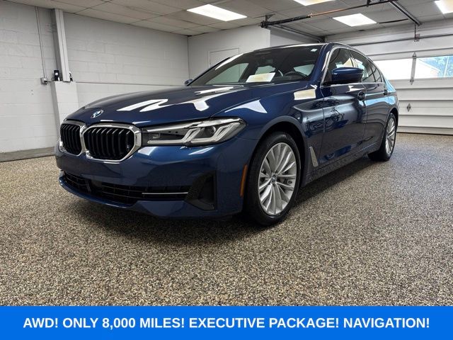 2022 BMW 5 Series 530i xDrive Sedan's photo
