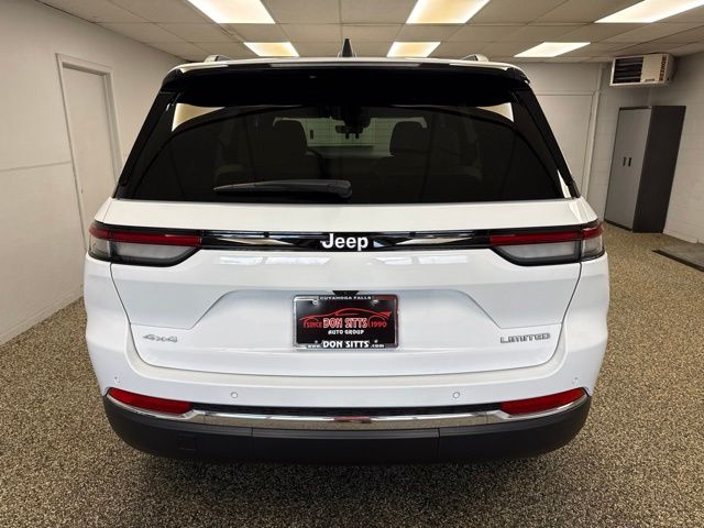 Photo 5 of 2025 Jeep Grand Cherokee Limited