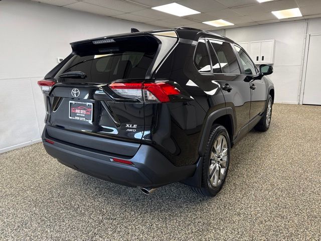 2021 Toyota RAV4 XLE Premium - Image 4