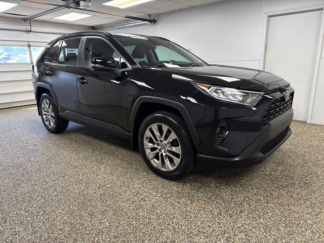 2021 Toyota RAV4 XLE Premium - Image 3