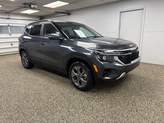 Photo 3 of 2024 Kia Seltos S