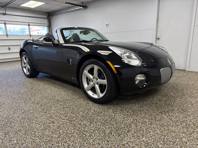 2009 Pontiac Solstice Base - Image 3