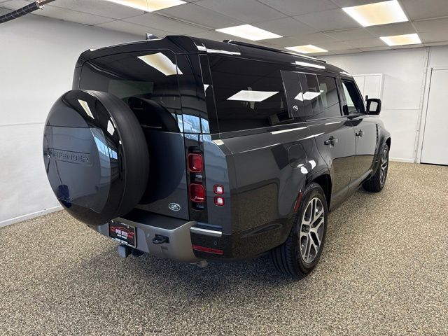 2023 Land Rover Defender 130 X-Dynamic SE - Image 4