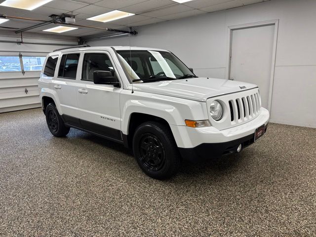 Photo 3 of 2014 Jeep Patriot Sport