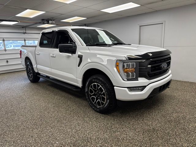 Photo 3 of 2021 Ford F-150 XLT