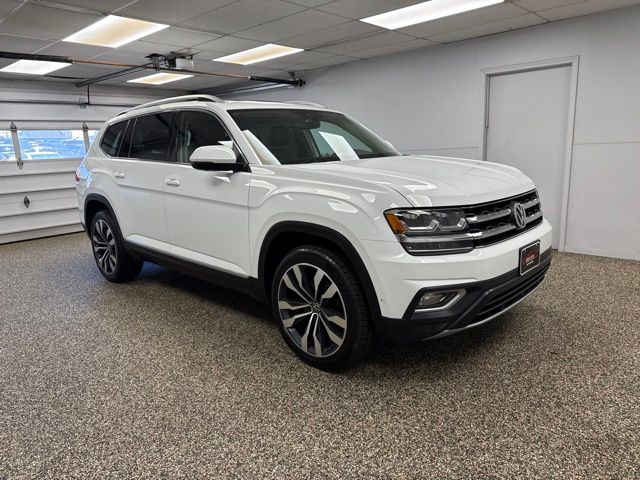 2018 Volkswagen Atlas V6 SEL Premium 4Motion - Image 3
