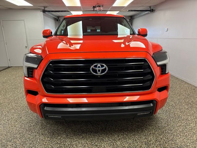 Photo 2 of 2024 Toyota Sequoia SR5
