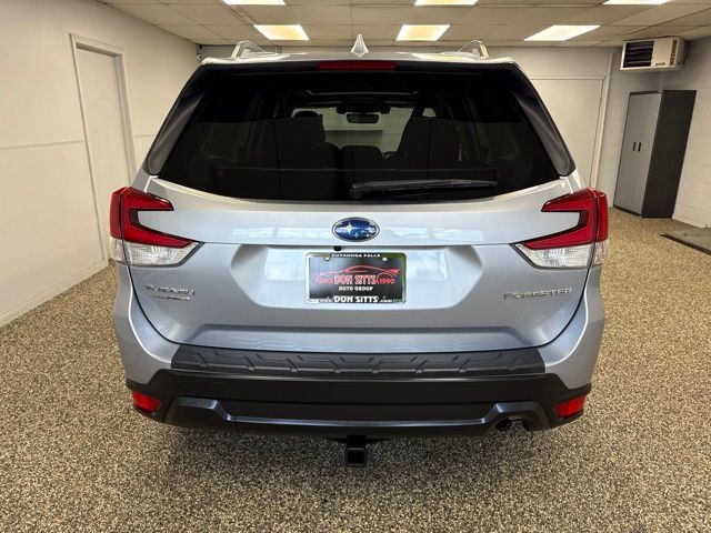 Photo 5 of 2021 Subaru Forester Premium