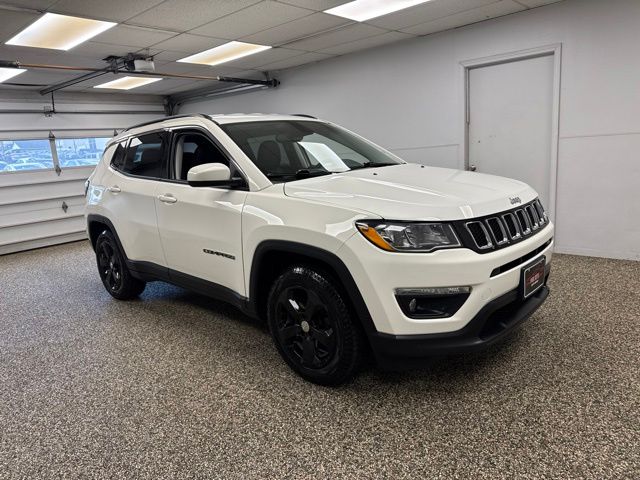 2019 Jeep Compass Latitude - Image 3