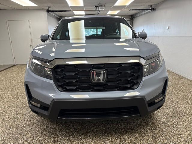 Photo 2 of 2022 Honda Passport EX-L