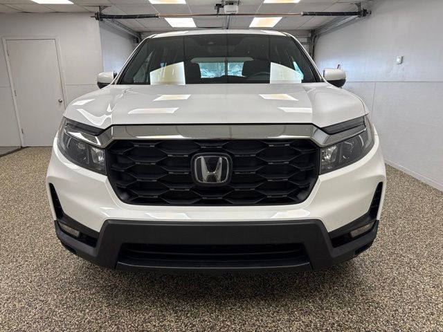 Photo 2 of 2023 Honda Passport EX-L