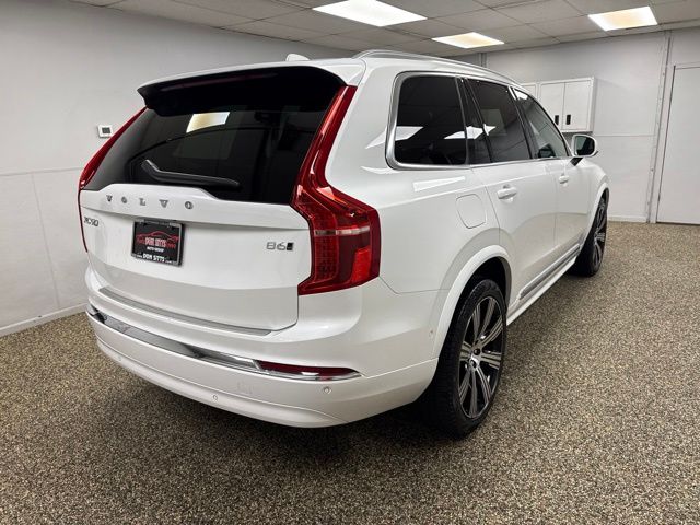 2023 Volvo XC90 B6 Ultimate Bright Theme 7P - Image 4