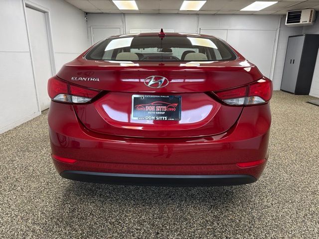 2016 Hyundai ELANTRA SE - Image 5