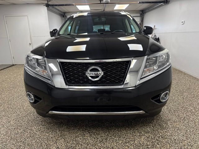 Photo 2 of 2015 Nissan Pathfinder Platinum