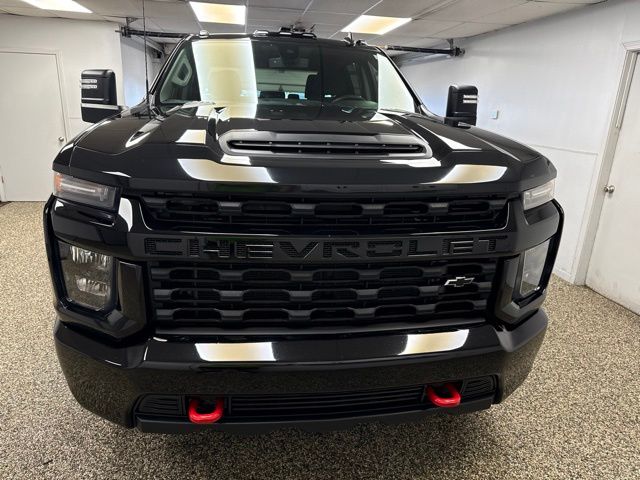 Photo 2 of 2022 Chevrolet Silverado 2500HD Custom