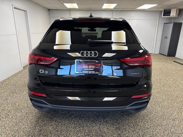 2024 Audi Q3 quattro S line Prem Plus 45 TFSI - Image 5