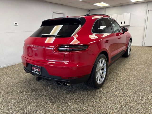 Photo 4 of 2018 Porsche Macan Base