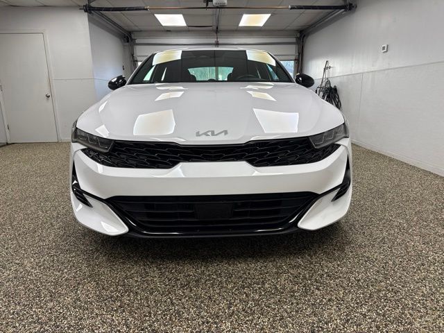2023 Kia K5 GT-Line - Image 2