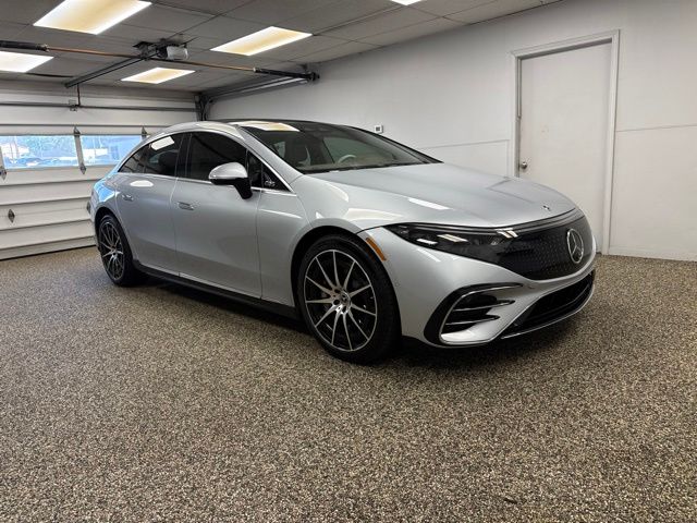 Photo 3 of 2022 Mercedes-Benz EQS EQS 580 4MATIC