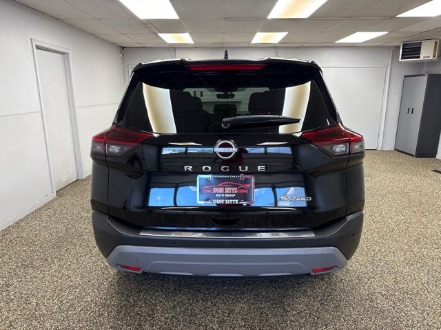 Photo 5 of 2023 Nissan Rogue SV