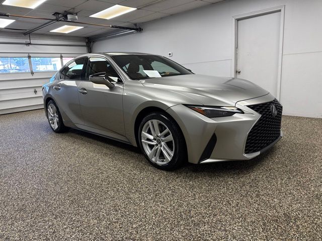 Photo 3 of 2023 Lexus IS 300 Base