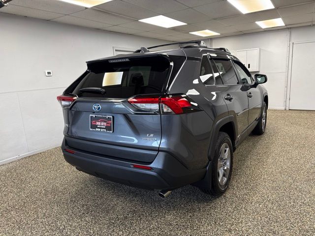 Photo 4 of 2024 Toyota RAV4 Hybrid LE