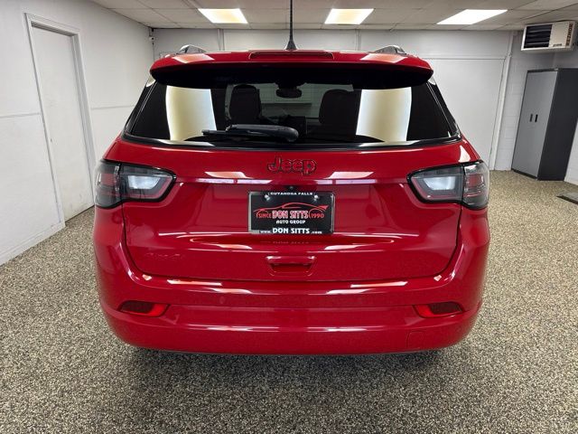 2023 Jeep Compass (Red) Edition - Image 5