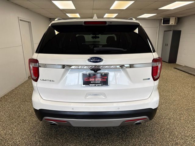 2017 Ford Explorer Limited - Image 5