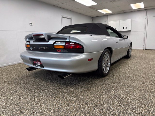 2002 Chevrolet Camaro Z28 - Photo 9