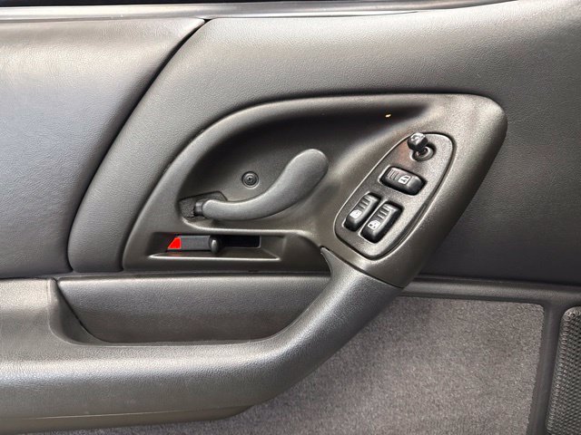 2002 Chevrolet Camaro Z28 - Photo 21