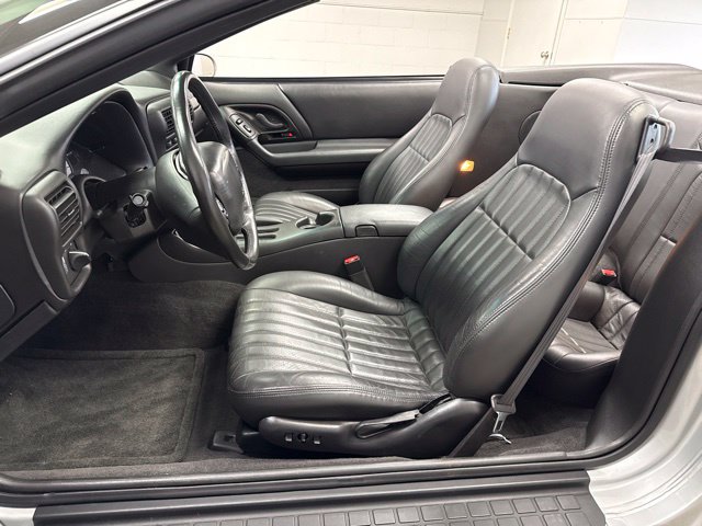 2002 Chevrolet Camaro Z28 - Photo 11