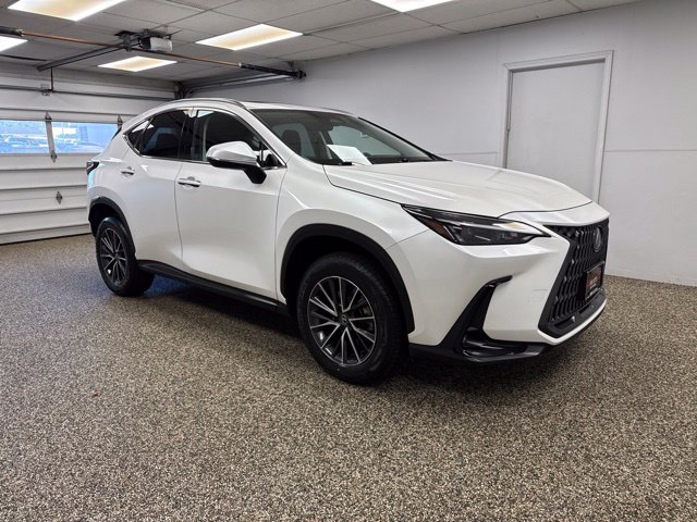 Photo 3 of 2024 Lexus NX 350 Base