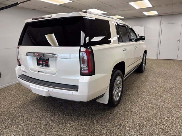 2015 GMC Yukon Denali - Image 4