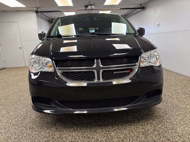 2020 Dodge Grand Caravan SE - Image 2