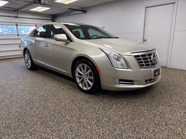 Photo 3 of 2013 Cadillac XTS Luxury Collection