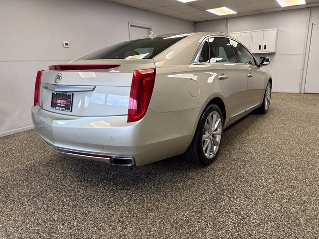 Photo 4 of 2013 Cadillac XTS Luxury Collection