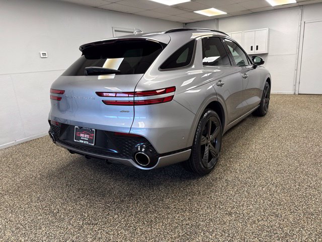 2023 Genesis GV70 2.5T Sport Prestige - Image 4